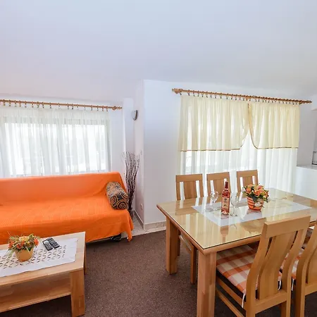 Apartamento Milat *